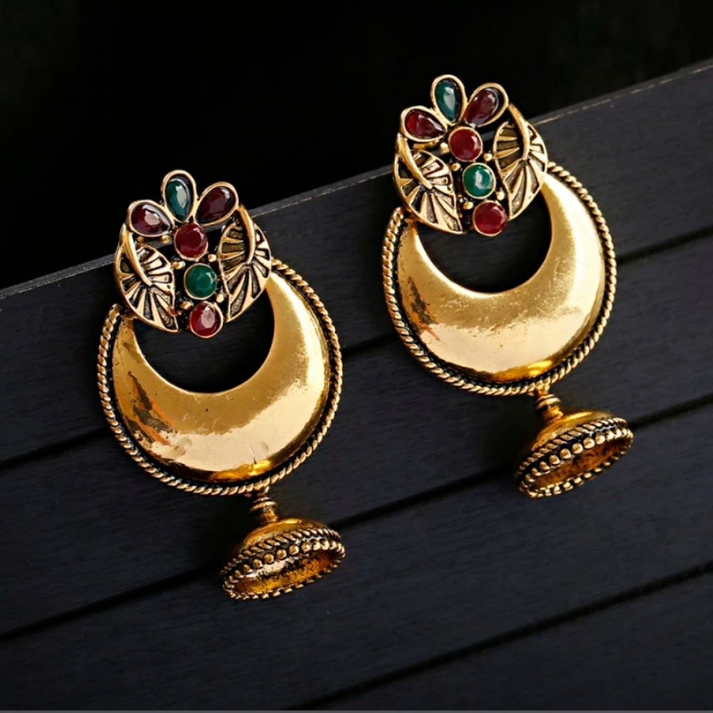 Indian-style teardrop earrings ❤️